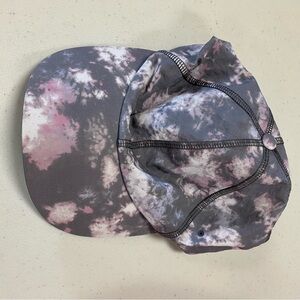 Lululemon running hat.
